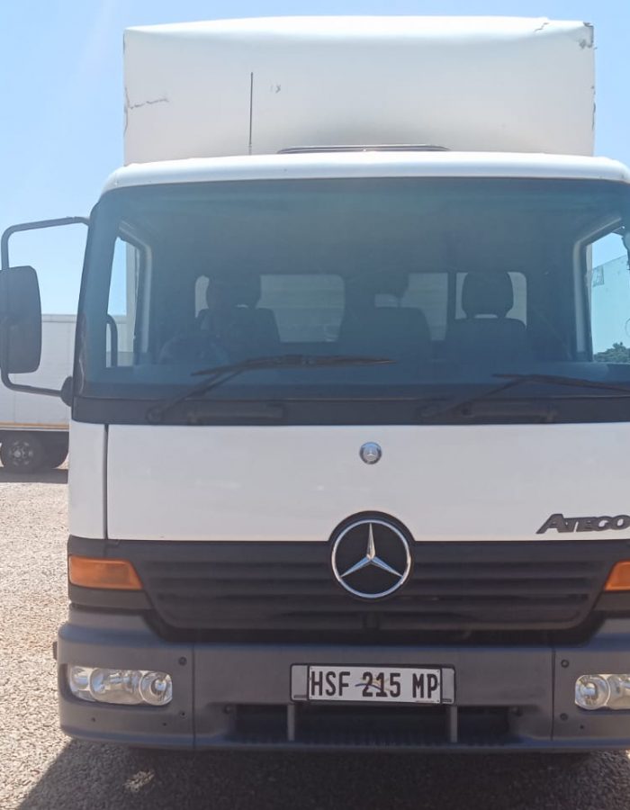 2002 Mercedes-Benz 1317