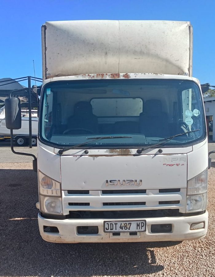 2013 Isuzu 400 NPR